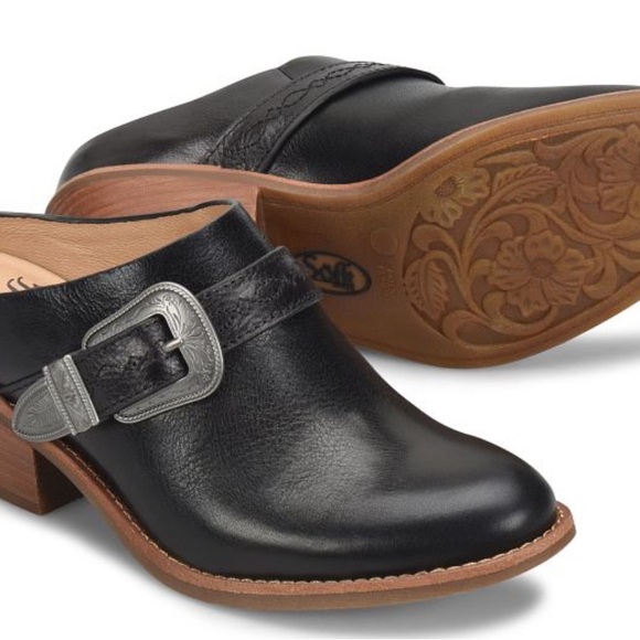 Mules - Picture 6 of 7